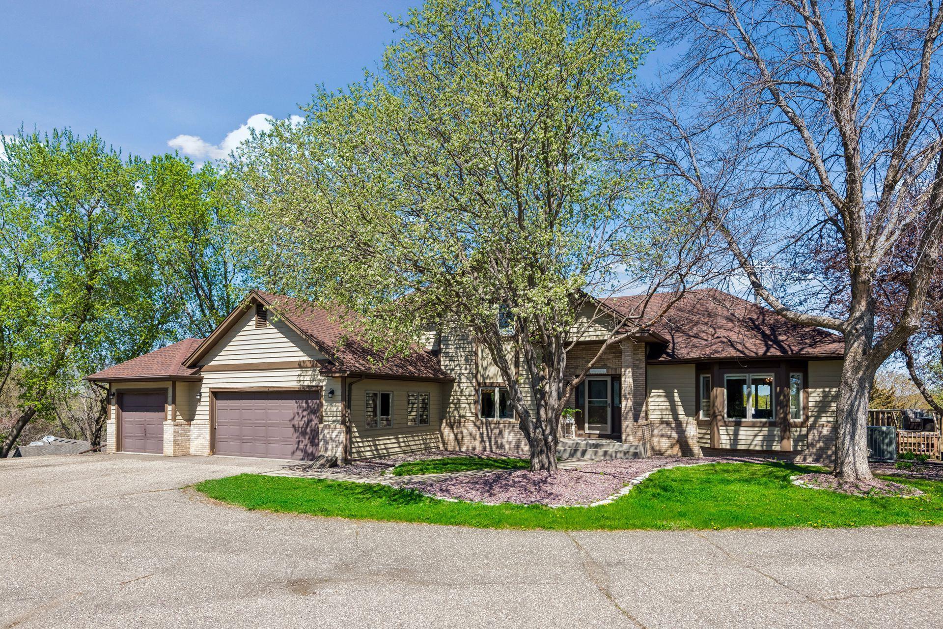 3861 Lone Cedar Lane - Spacecrafting - 0001.jpg