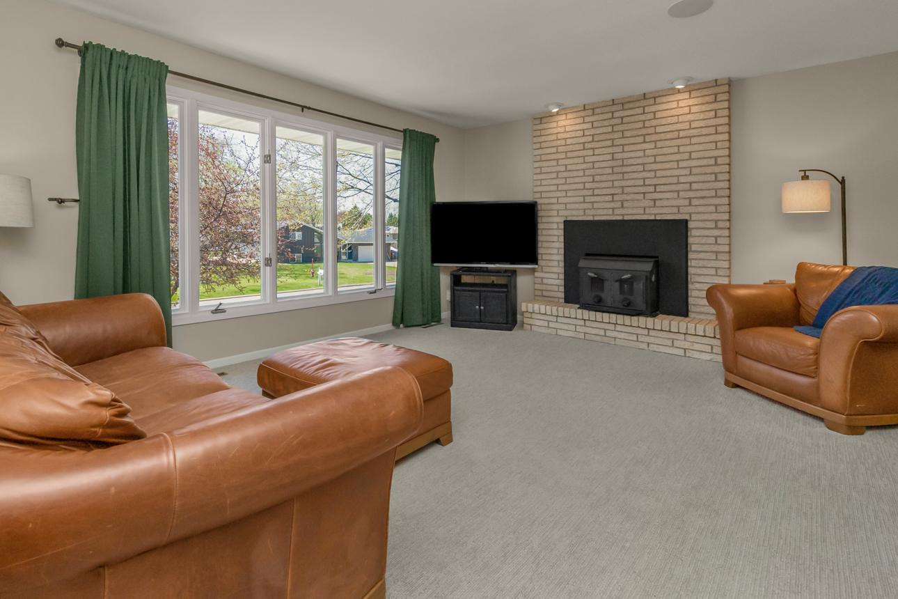 Main level living room