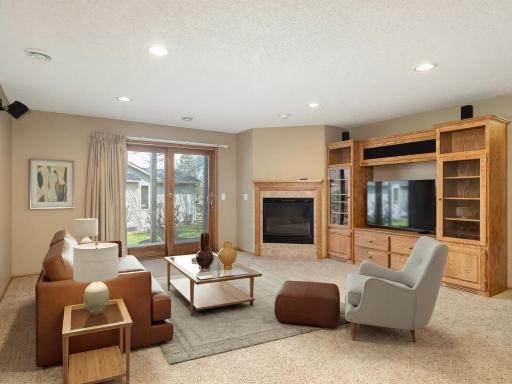 20588 Kearney Path, Lakeville, MN 55044