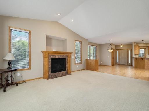 20588 Kearney Path, Lakeville, MN 55044