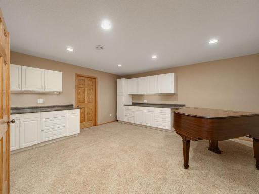 20588 Kearney Path, Lakeville, MN 55044