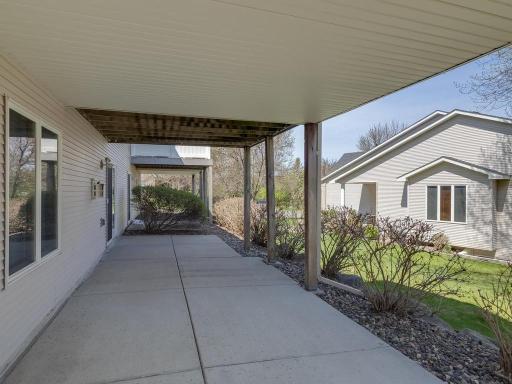 20588 Kearney Path, Lakeville, MN 55044