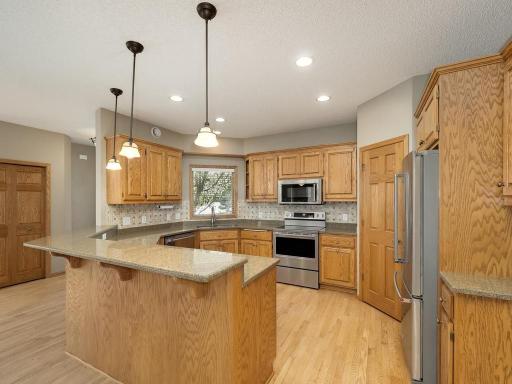 20588 Kearney Path, Lakeville, MN 55044