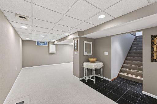 12014 Sycamore Street NW, Coon Rapids, MN 55448