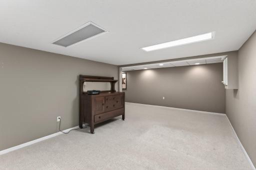 12014 Sycamore Street NW, Coon Rapids, MN 55448