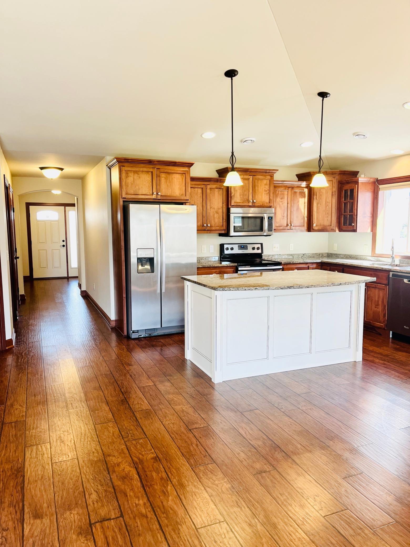 2 Kitchen_ entryway.jpg