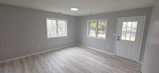 Livingroom/Entry