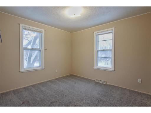 1381 White Bear Avenue N, Saint Paul, MN 55106
