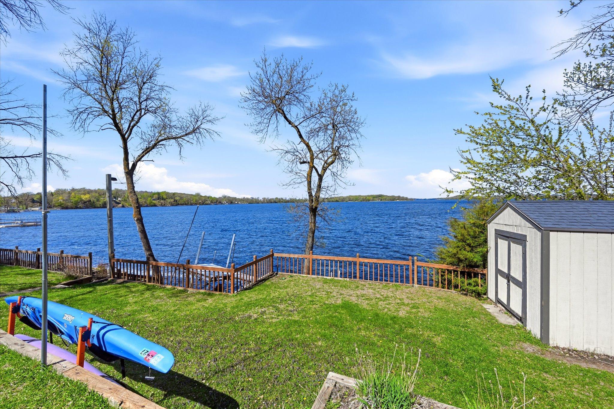10-716 S Tetonka View Dr [3008470]- 010.jpg