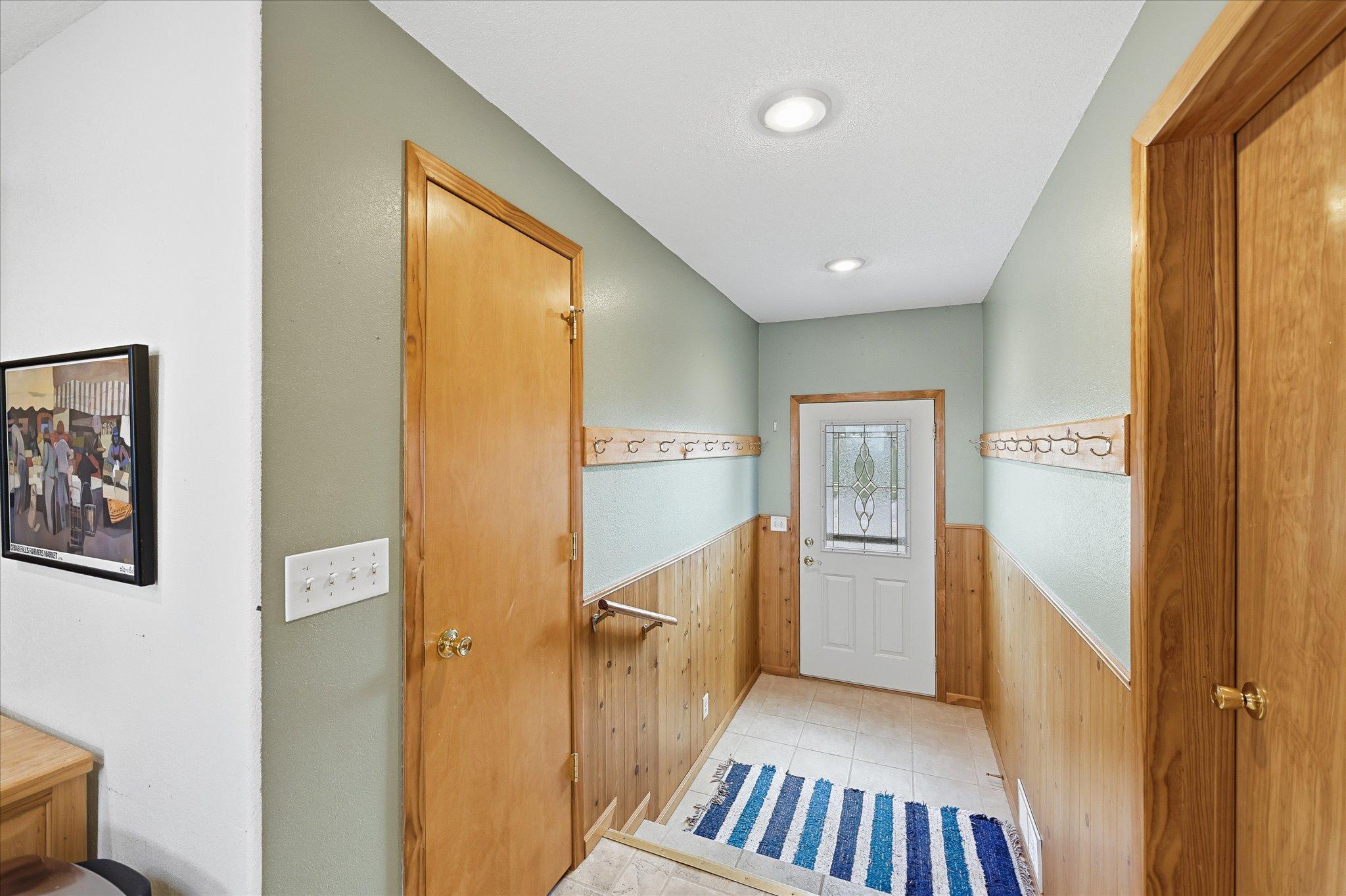 19-716 S Tetonka View Dr [3008470]- 019.jpg