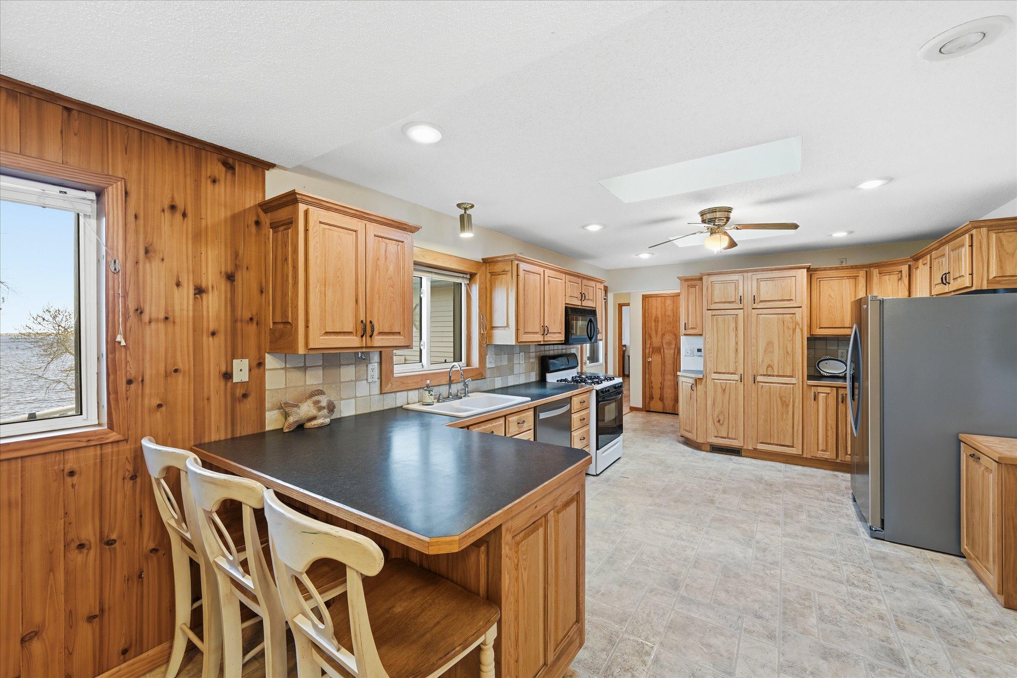 25-716 S Tetonka View Dr [3008470]- 025.jpg