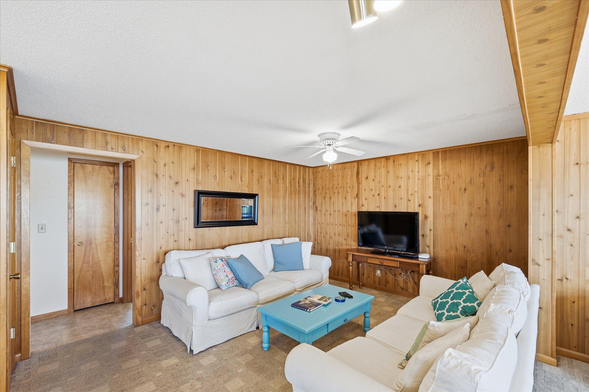 33-716 S Tetonka View Dr [3008470]- 033.jpg