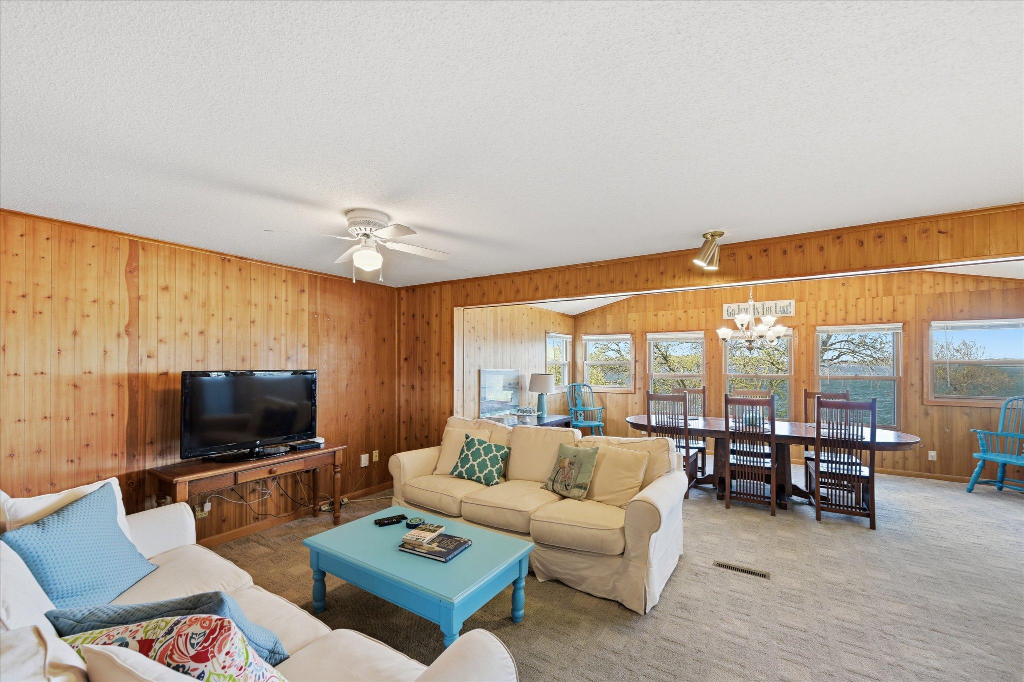 34-716 S Tetonka View Dr [3008470]- 034.jpg