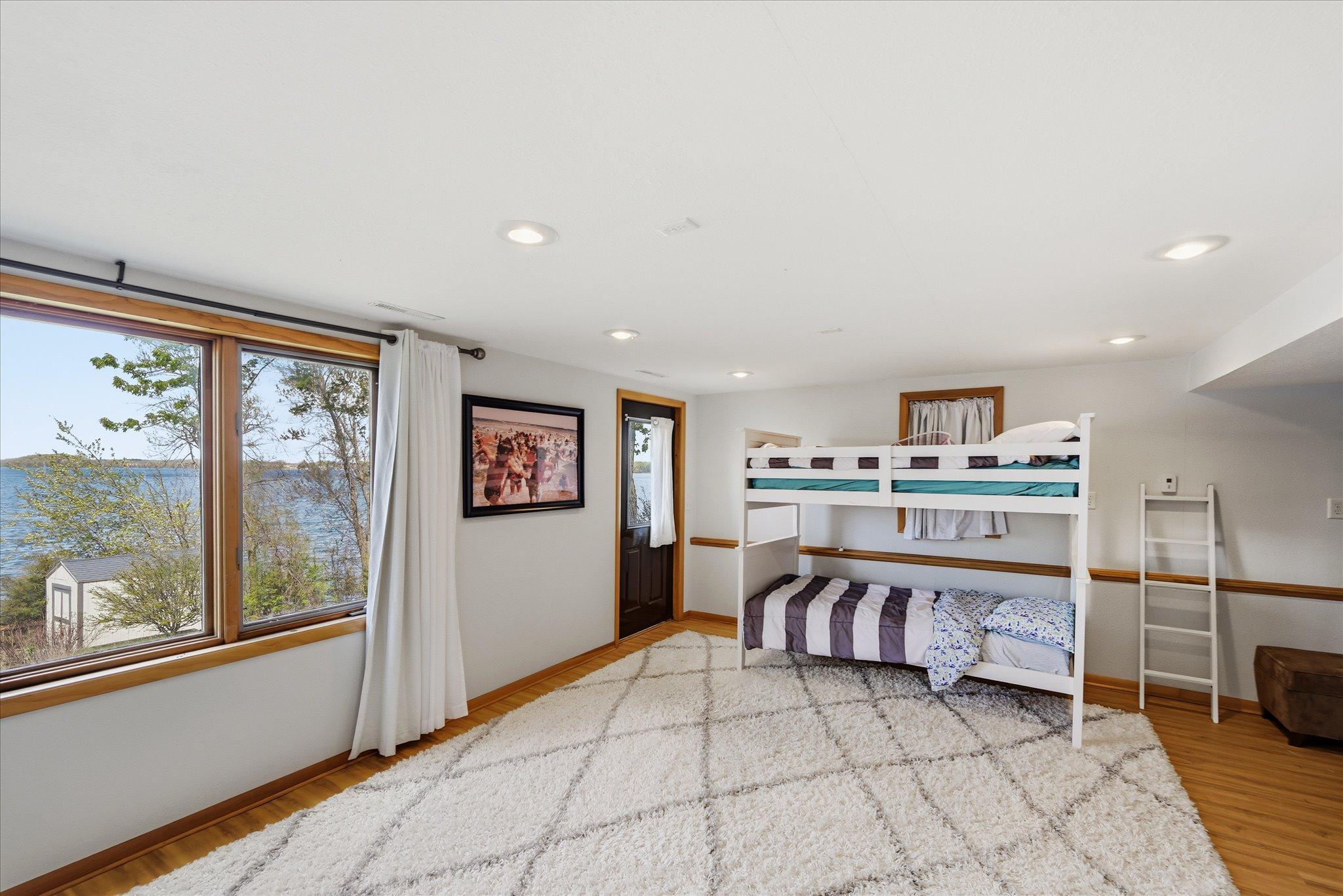 45-716 S Tetonka View Dr [3008470]- 045.jpg
