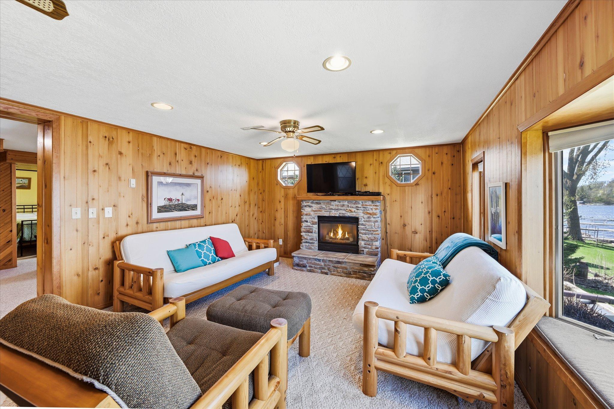 53-716 S Tetonka View Dr [3008470]- 053.jpg