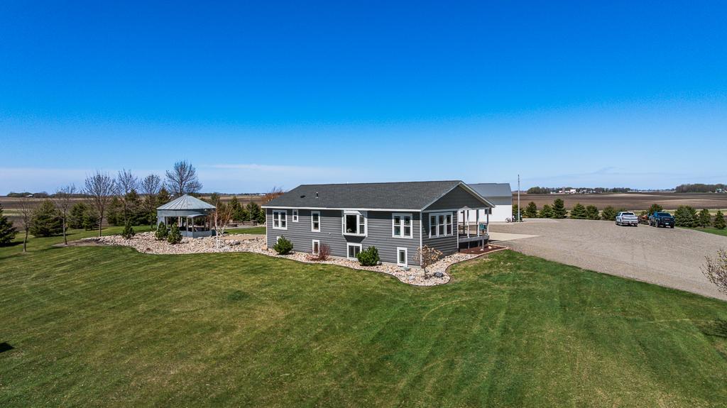 Hardi Board LP Smart Siding installed in 2020 offering peace of mind for years to come!