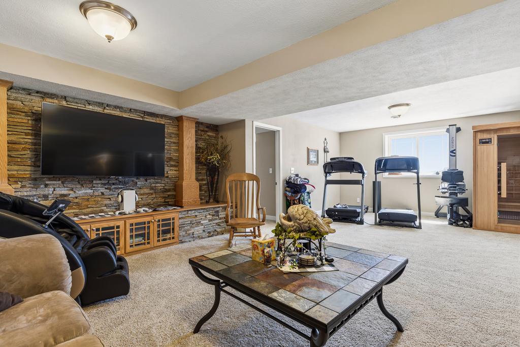 A large space offering opportunities for multiple uses of the space!