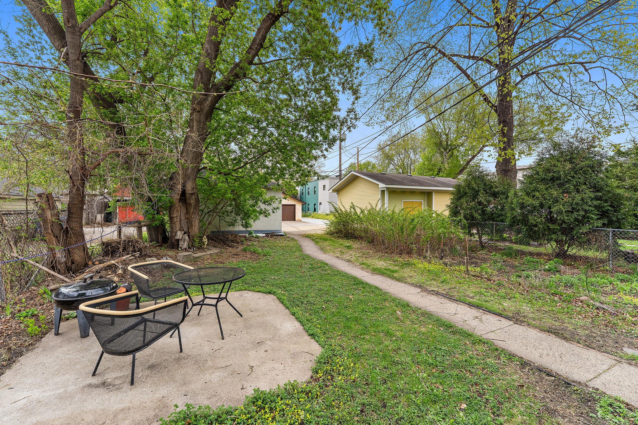 Spacious yard