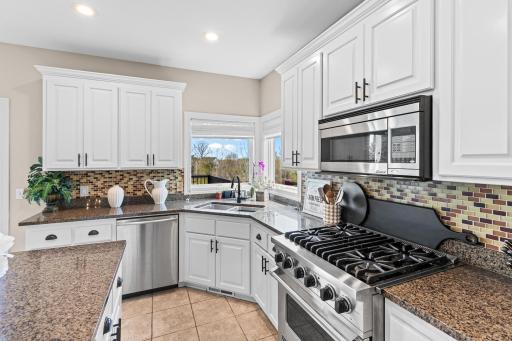 4009 Kindred Way, Lake Elmo, MN 55042