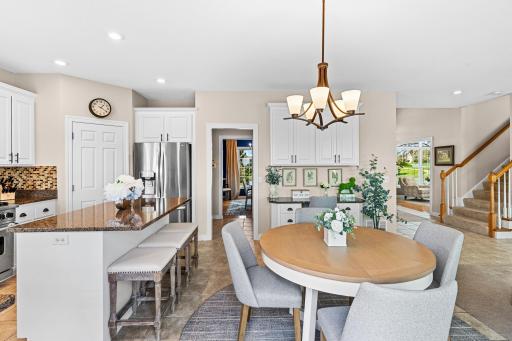 4009 Kindred Way, Lake Elmo, MN 55042