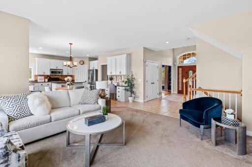 4009 Kindred Way, Lake Elmo, MN 55042