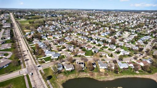 4826 57th Street NW, Rochester, MN 55901