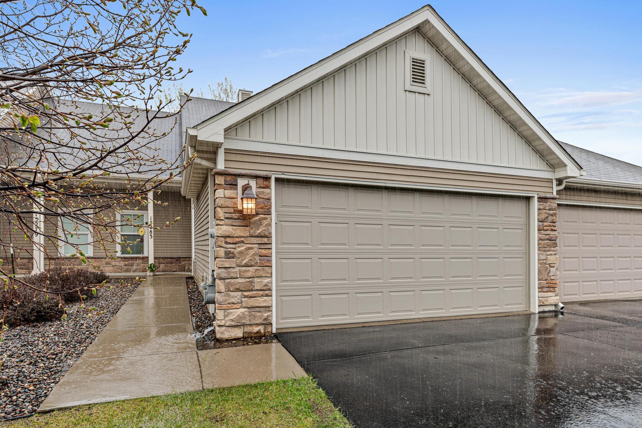Simplify your lifestyle in this single-level executive townhome, thoughtfully designed for ease and comfort.