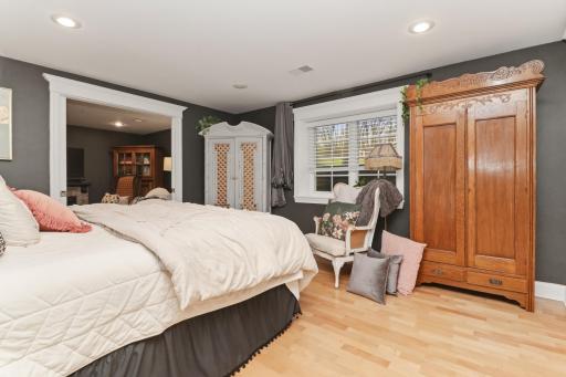 3450-Bonna-Belle-Ct-48.jpg
