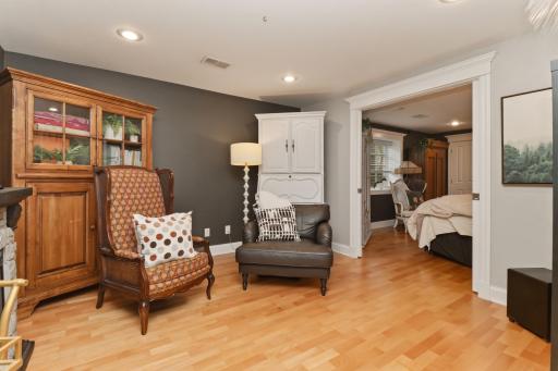 3450-Bonna-Belle-Ct-44.jpg