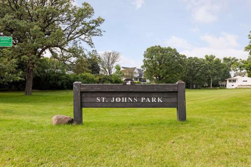 5721 Saint Johns Avenue, Minneapolis, MN 55424