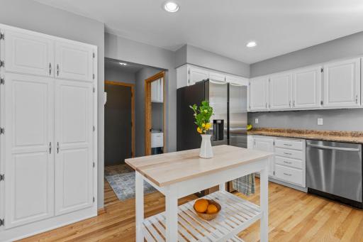 1772 Brighton Trail, Saint Paul, MN 55125