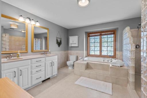 1772 Brighton Trail, Saint Paul, MN 55125