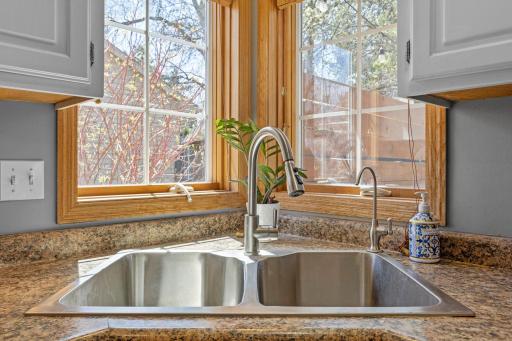 1772 Brighton Trail, Saint Paul, MN 55125