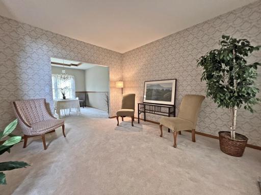 6361 Beckman Court, Inver Grove Heights, MN 55077