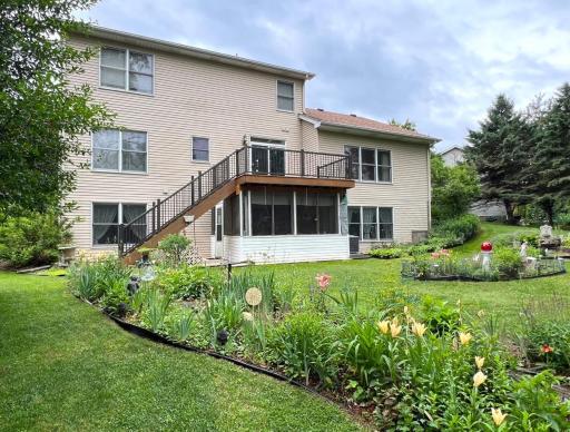 6361 Beckman Court, Inver Grove Heights, MN 55077
