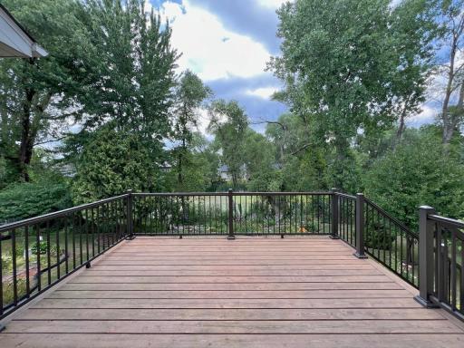 6361 Beckman Court, Inver Grove Heights, MN 55077