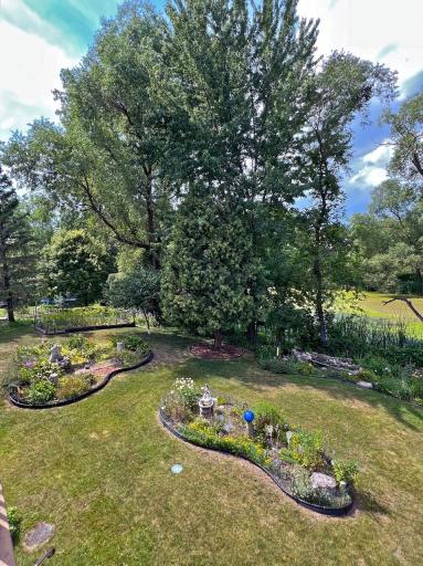 6361 Beckman Court, Inver Grove Heights, MN 55077