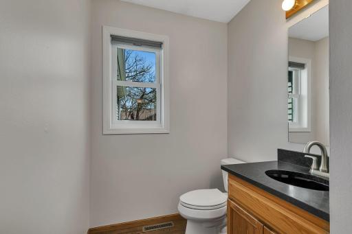325 8th Avenue S, Sartell, MN 56377