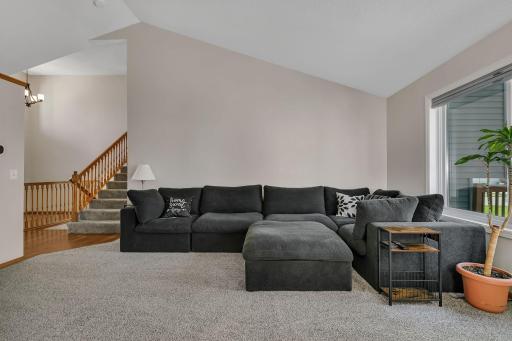 325 8th Avenue S, Sartell, MN 56377