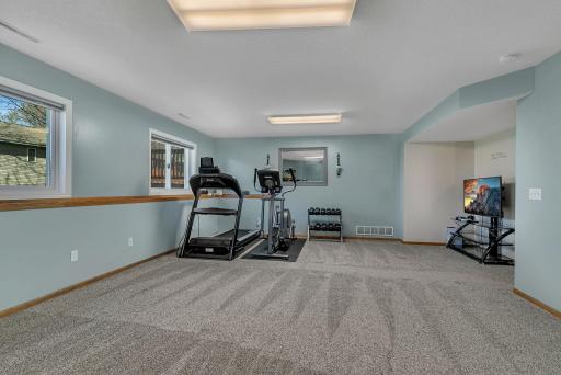 325 8th Avenue S, Sartell, MN 56377