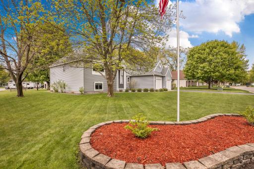 325 8th Avenue S, Sartell, MN 56377