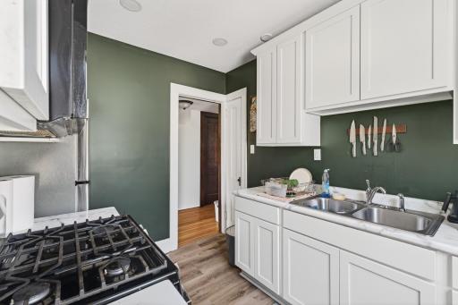 2322 Garfield Avenue, Minneapolis, MN 55405