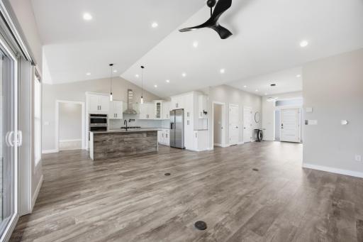 100 Annies Way, Mapleton, ND 58059