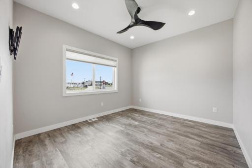 100 Annies Way, Mapleton, ND 58059