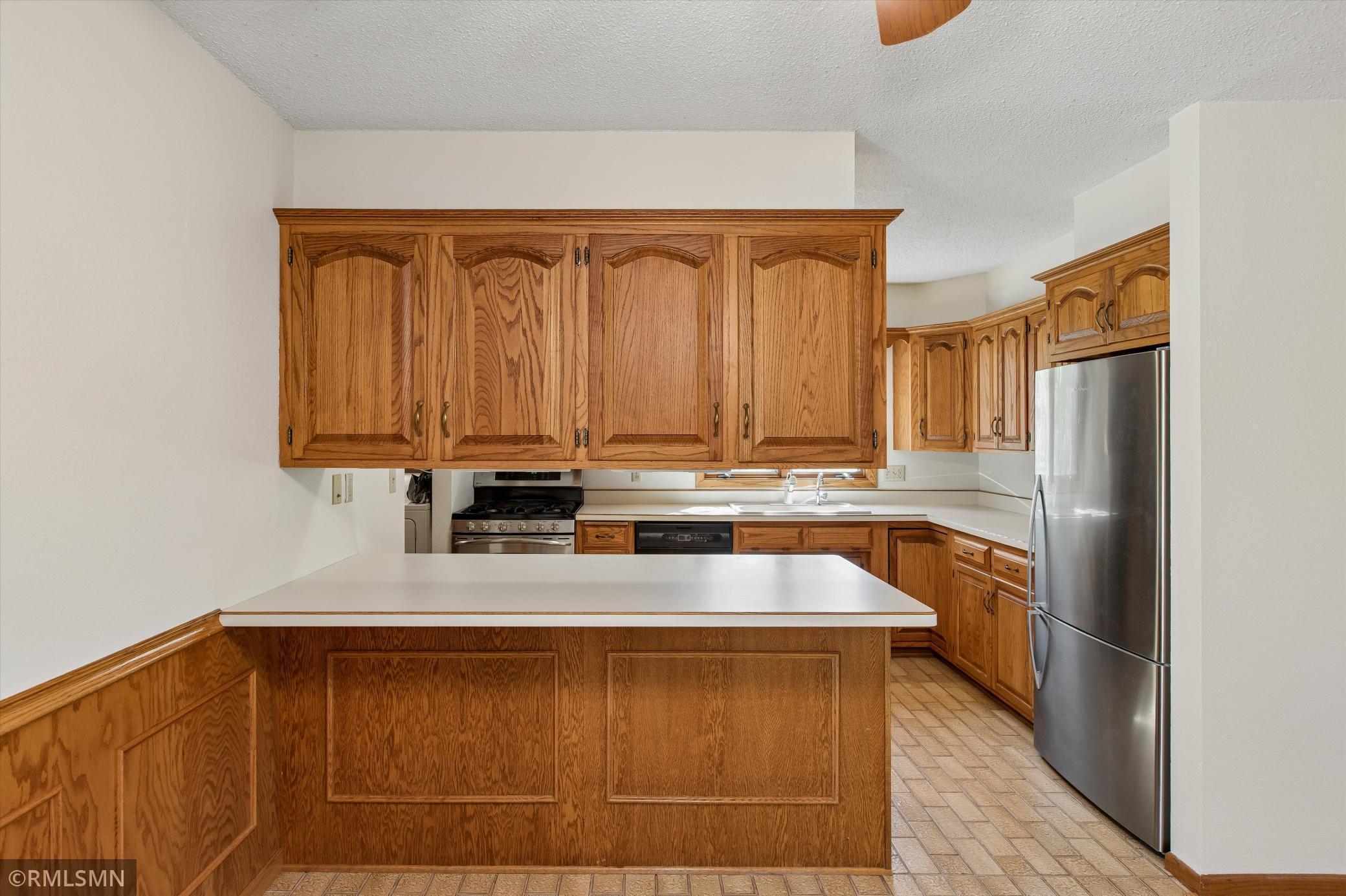 Great cabinet space in the kitchen!