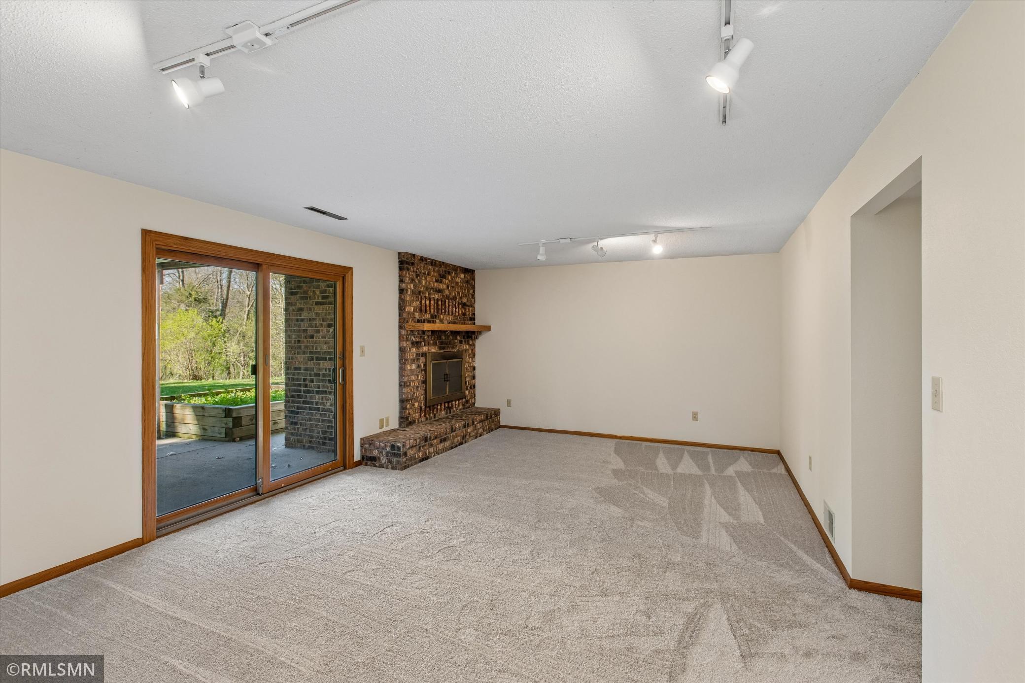 Lower level walkout family room