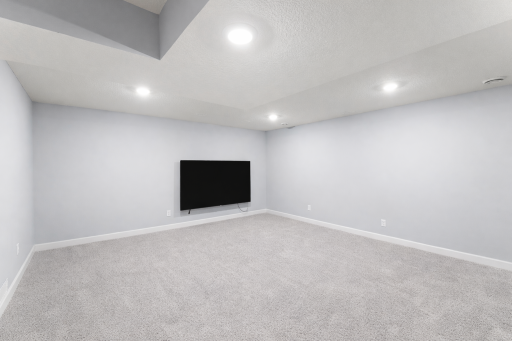 5663 Fair Haven Trail, Saint Paul, MN 55129