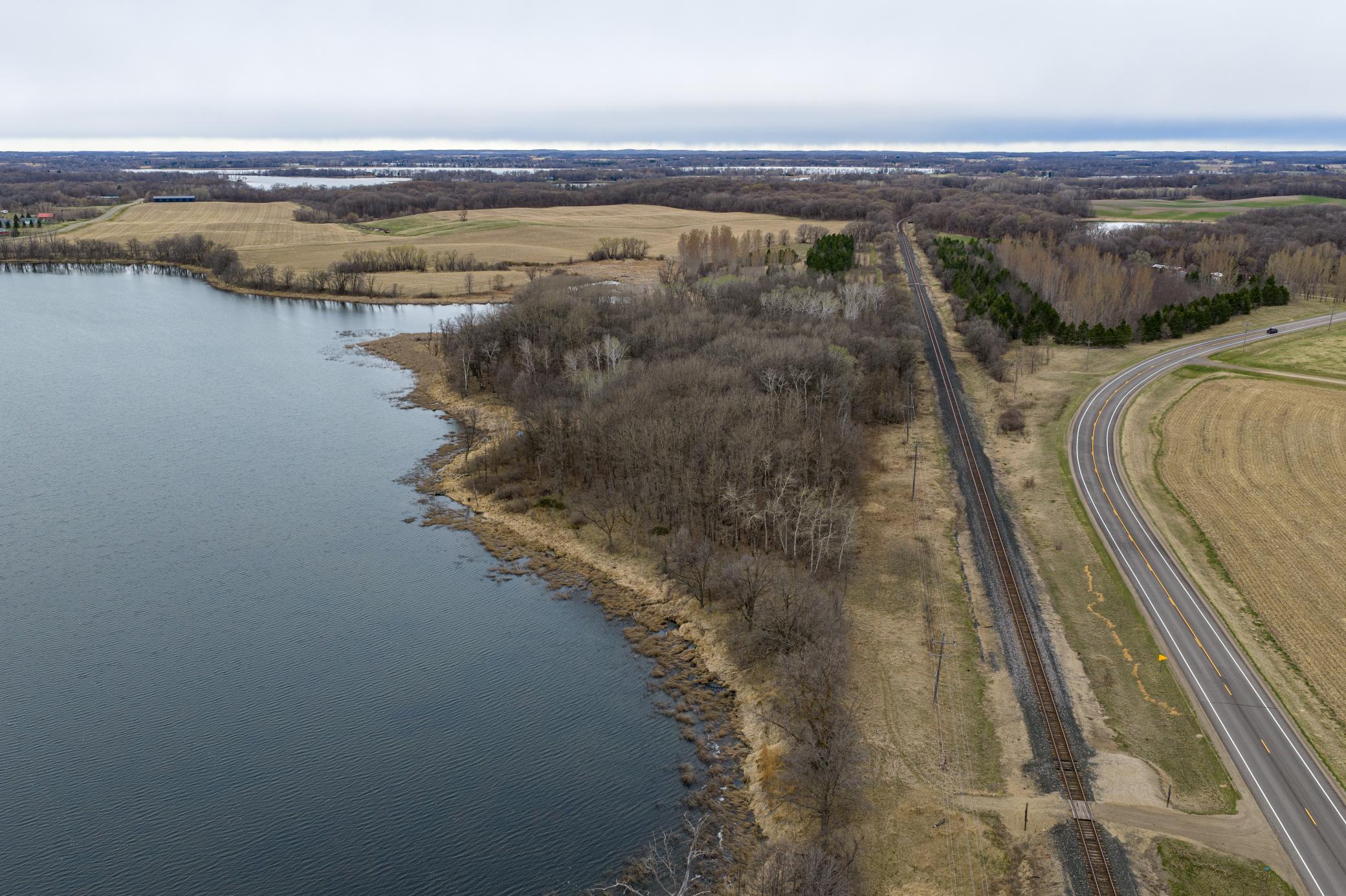 41425 CR 35 Dent-16.jpg