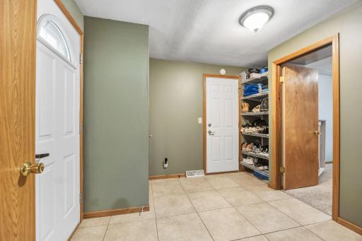 509 Main Street W, Silver Lake, MN 55381