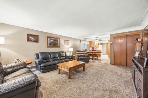 509 Main Street W, Silver Lake, MN 55381